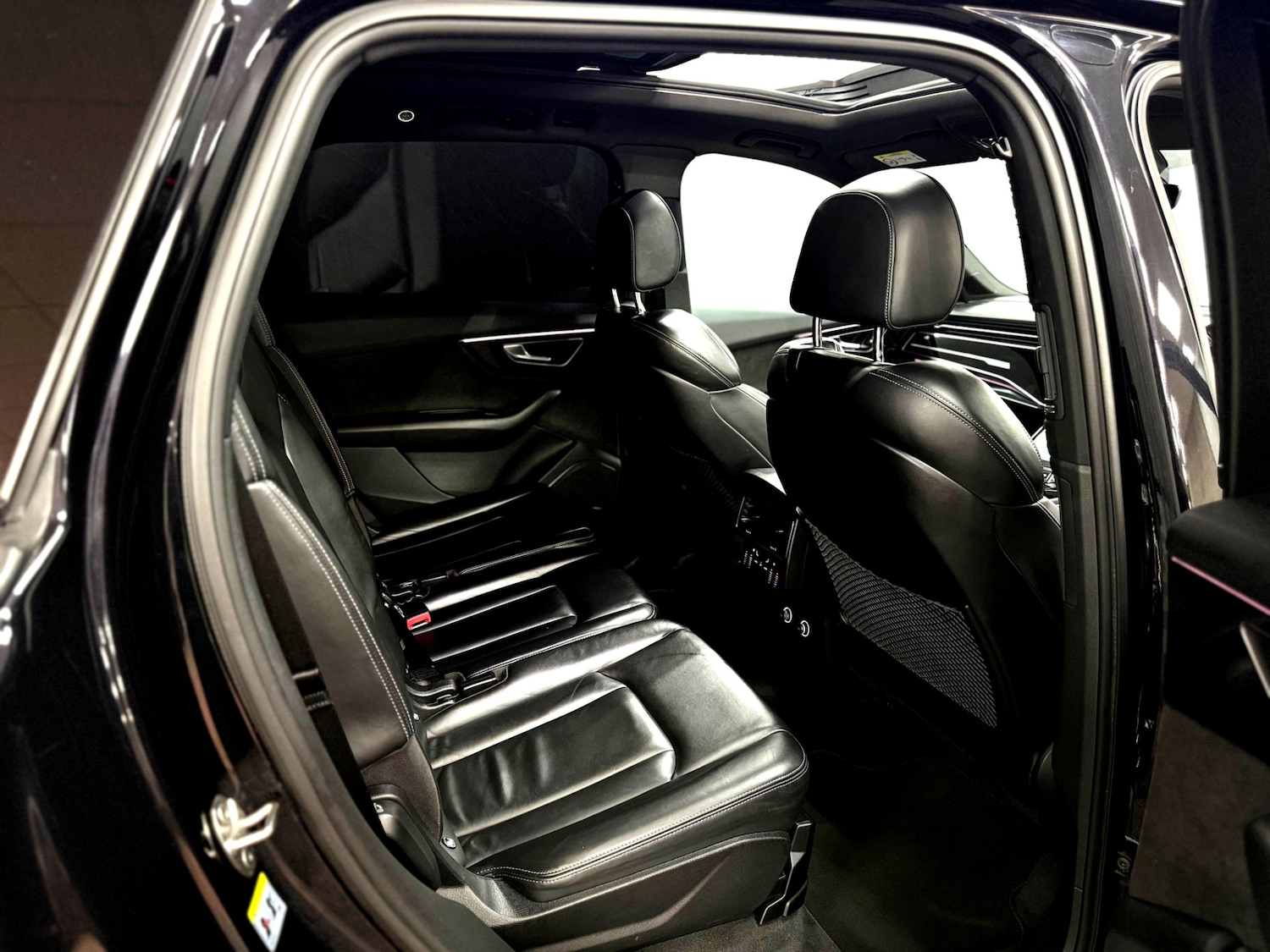 Used Audi Q7 2020 for sale - 76407671: Photo 18