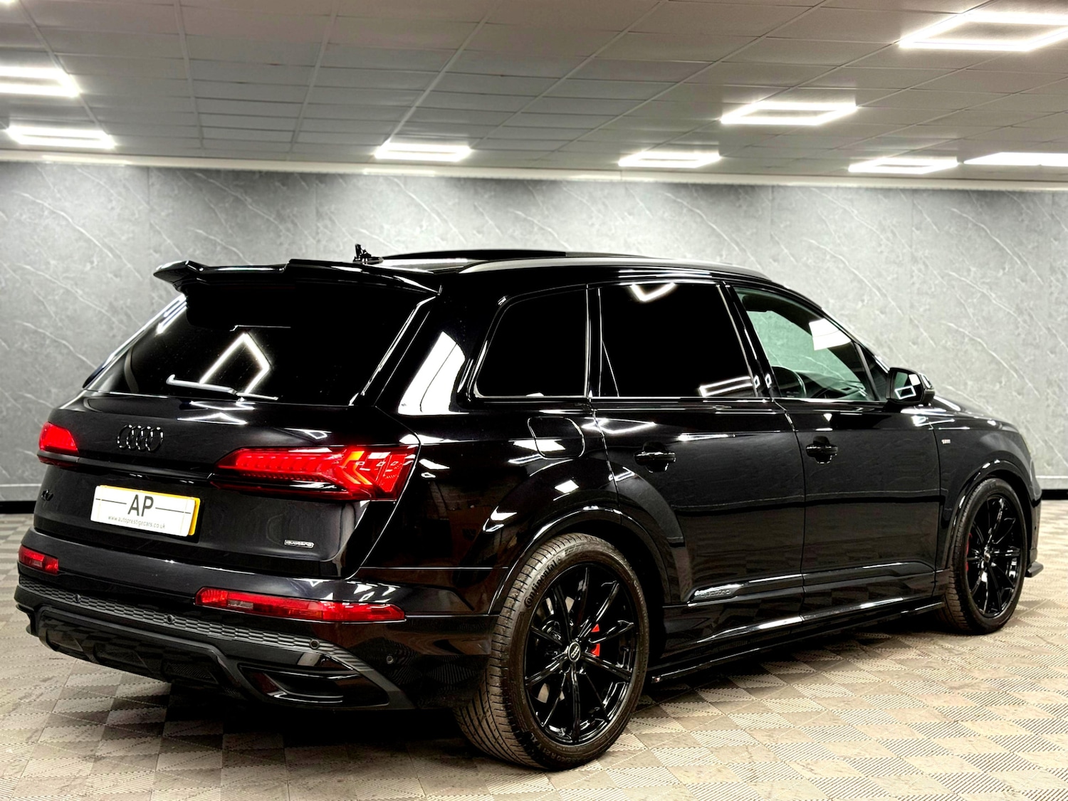 Used Audi Q7 2020 for sale - 76407671: Photo 23