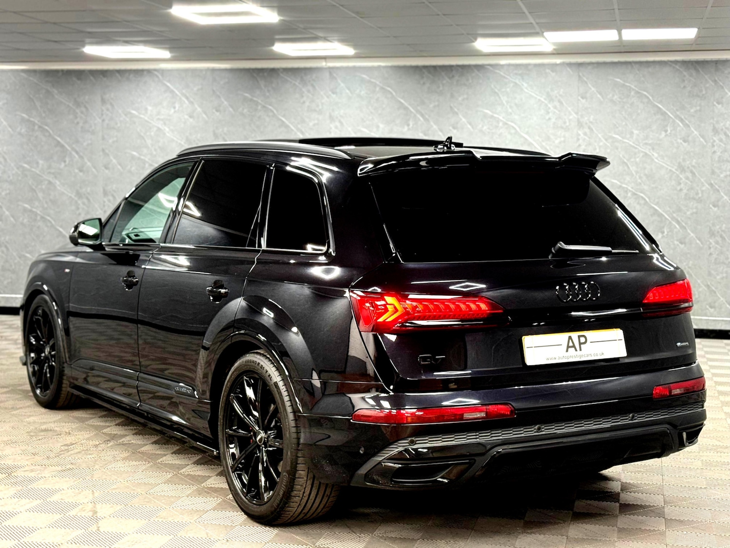 Used Audi Q7 2020 for sale - 76407671: Photo 30
