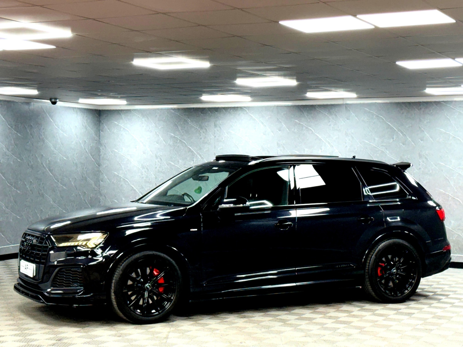 Used Audi Q7 2020 for sale - 76407671: Photo 9