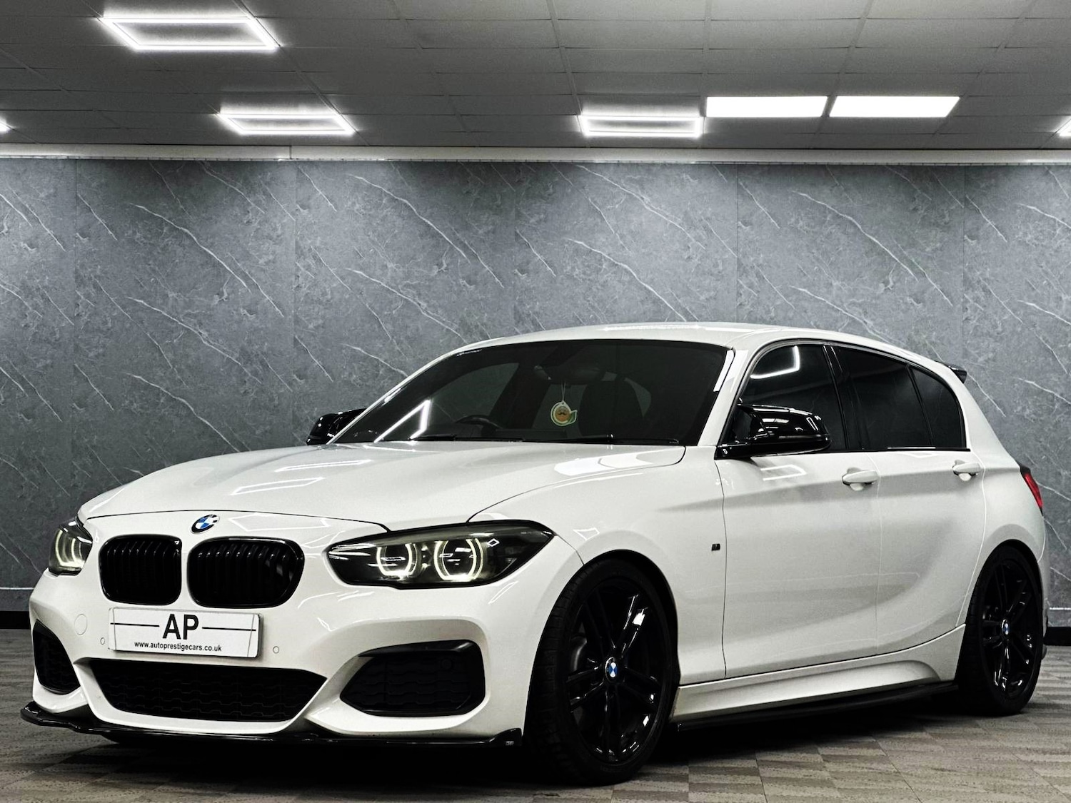 Used BMW 1 Series 2018 for sale - 76539424: Photo 30