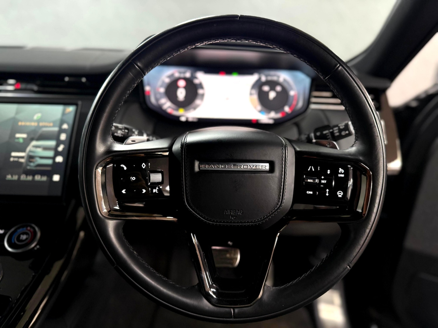 Used Land Rover Range Rover Sport 2022 for sale - 76527590: Photo 33