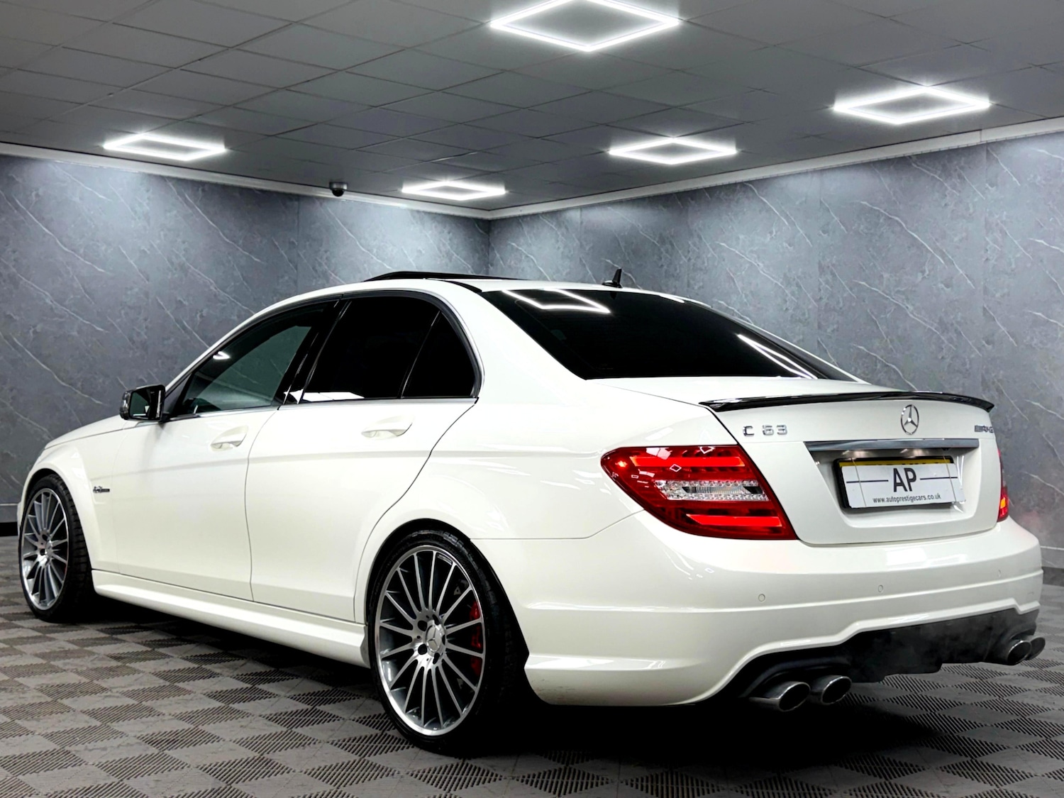 Used Mercedes-Benz C Class 2013 for sale - 76407793: Photo 11