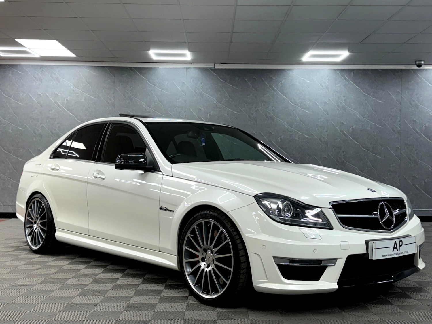 Used Mercedes-Benz C Class 2013 for sale - 76407793: Photo 17