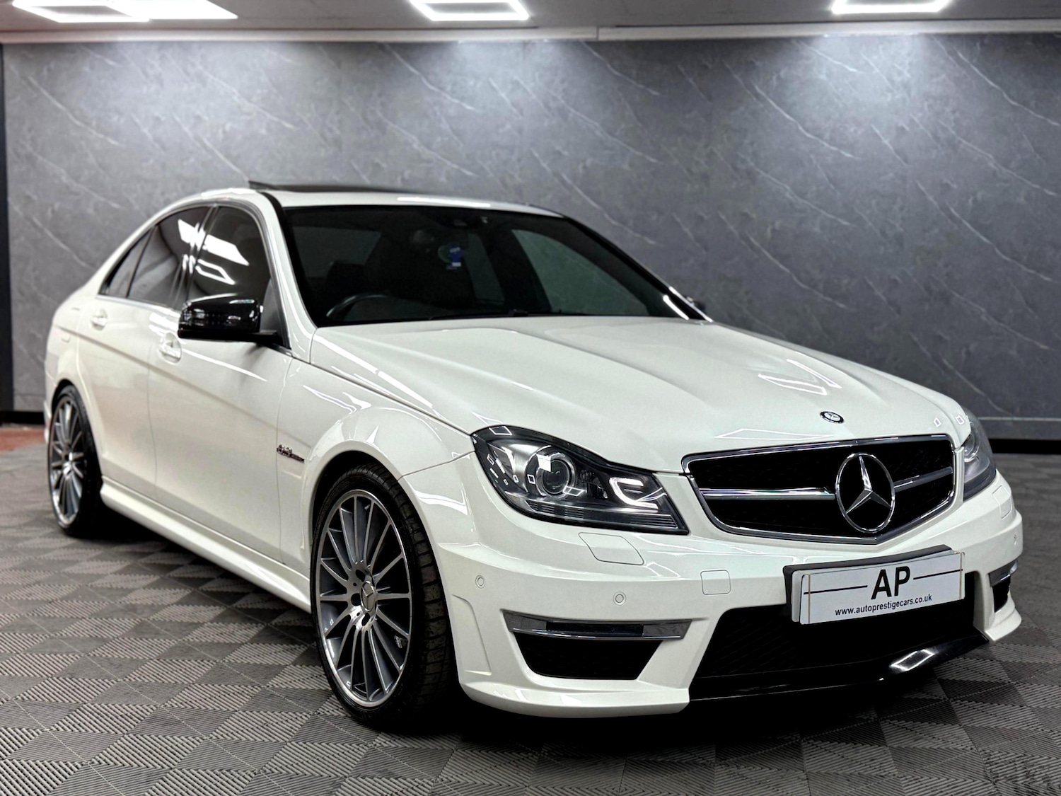 Used Mercedes-Benz C Class 2013 for sale - 76407793: Photo 20