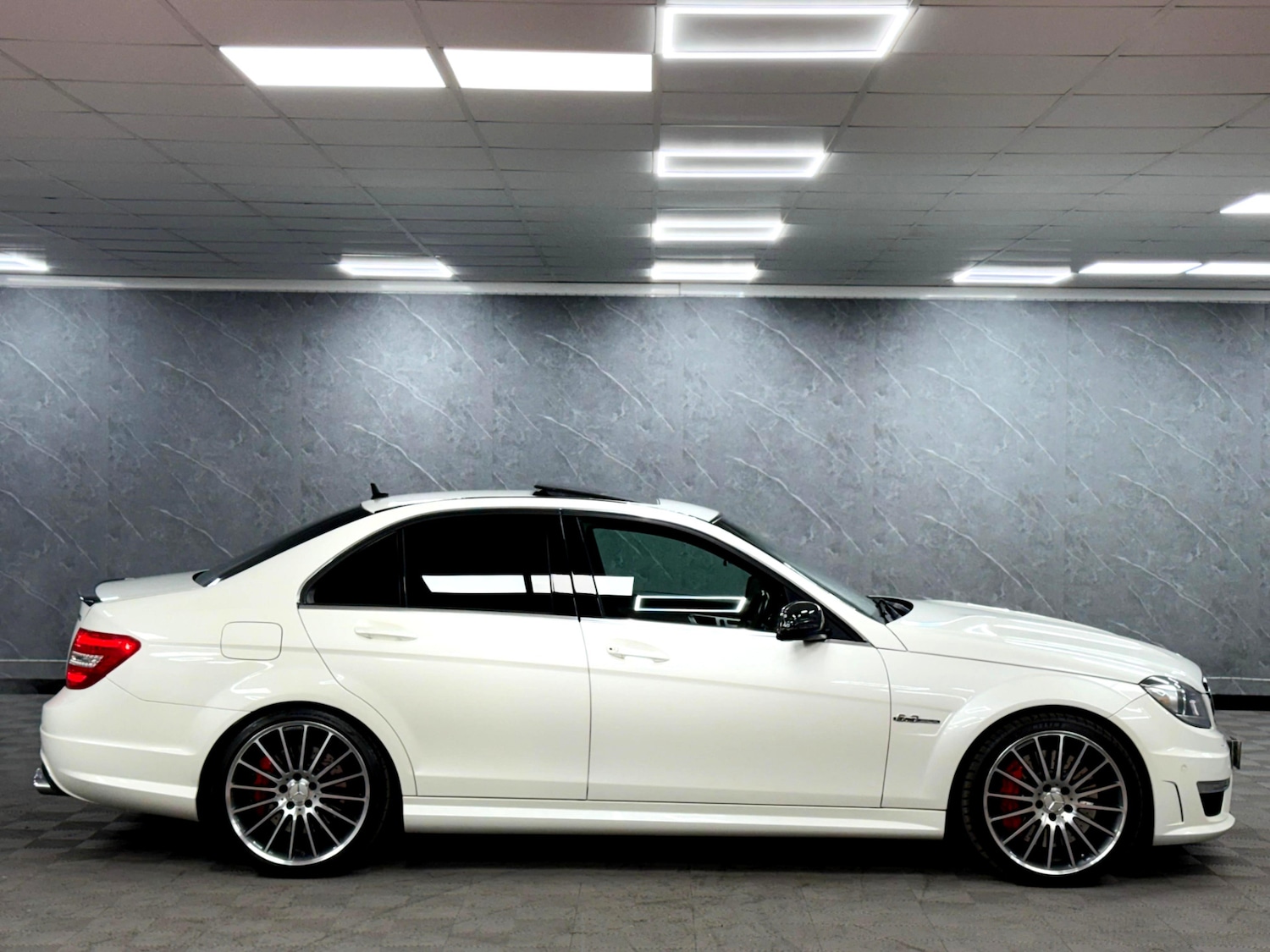 Used Mercedes-Benz C Class 2013 for sale - 76407793: Photo 23