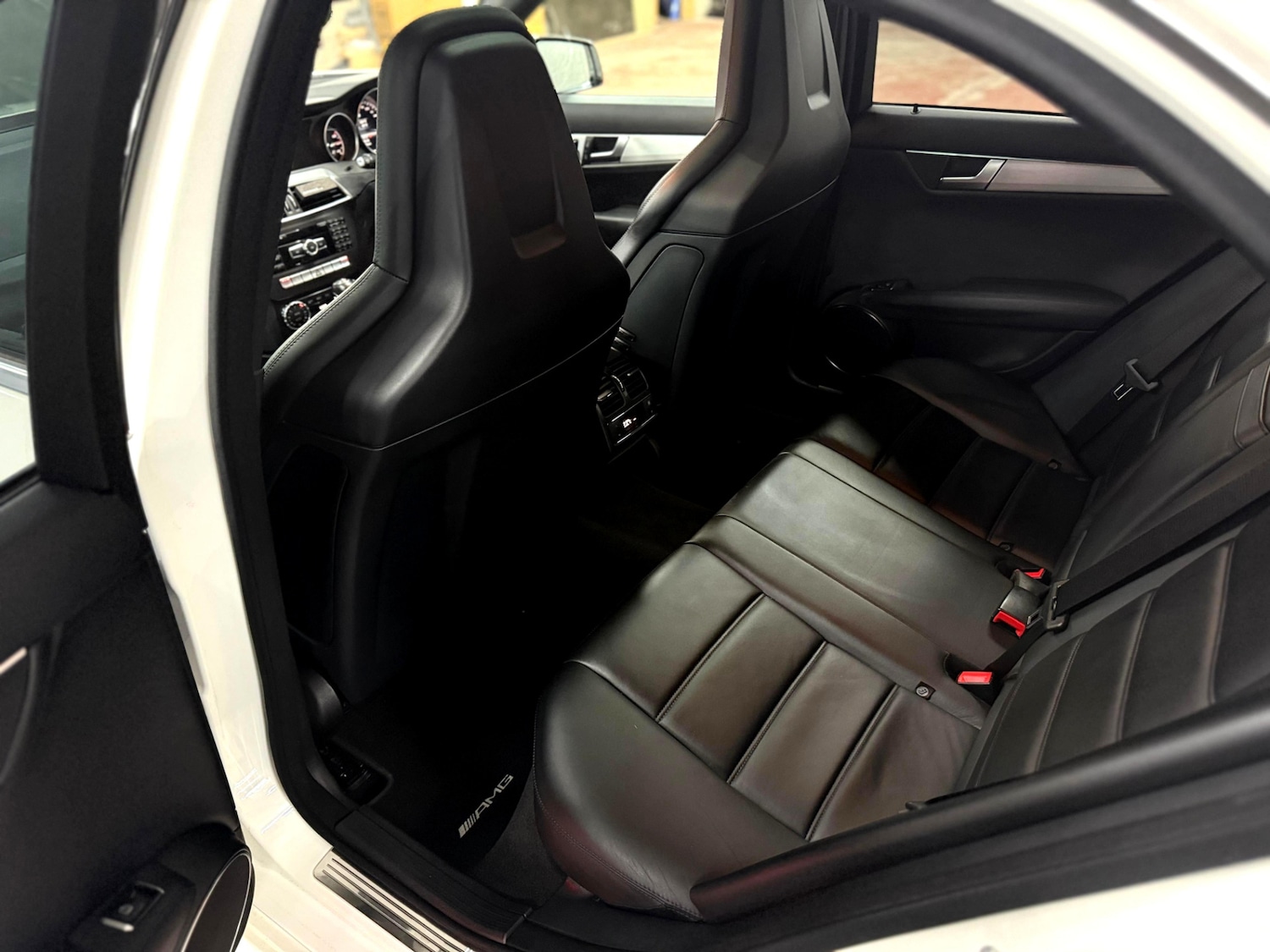 Used Mercedes-Benz C Class 2013 for sale - 76407793: Photo 36