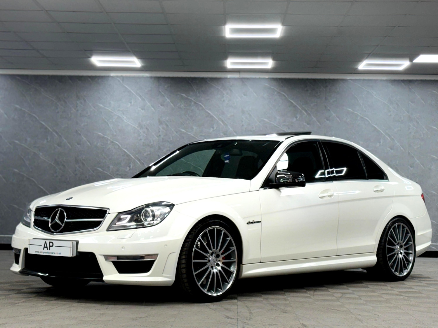 Used Mercedes-Benz C Class 2013 for sale - 76407793: Photo 6