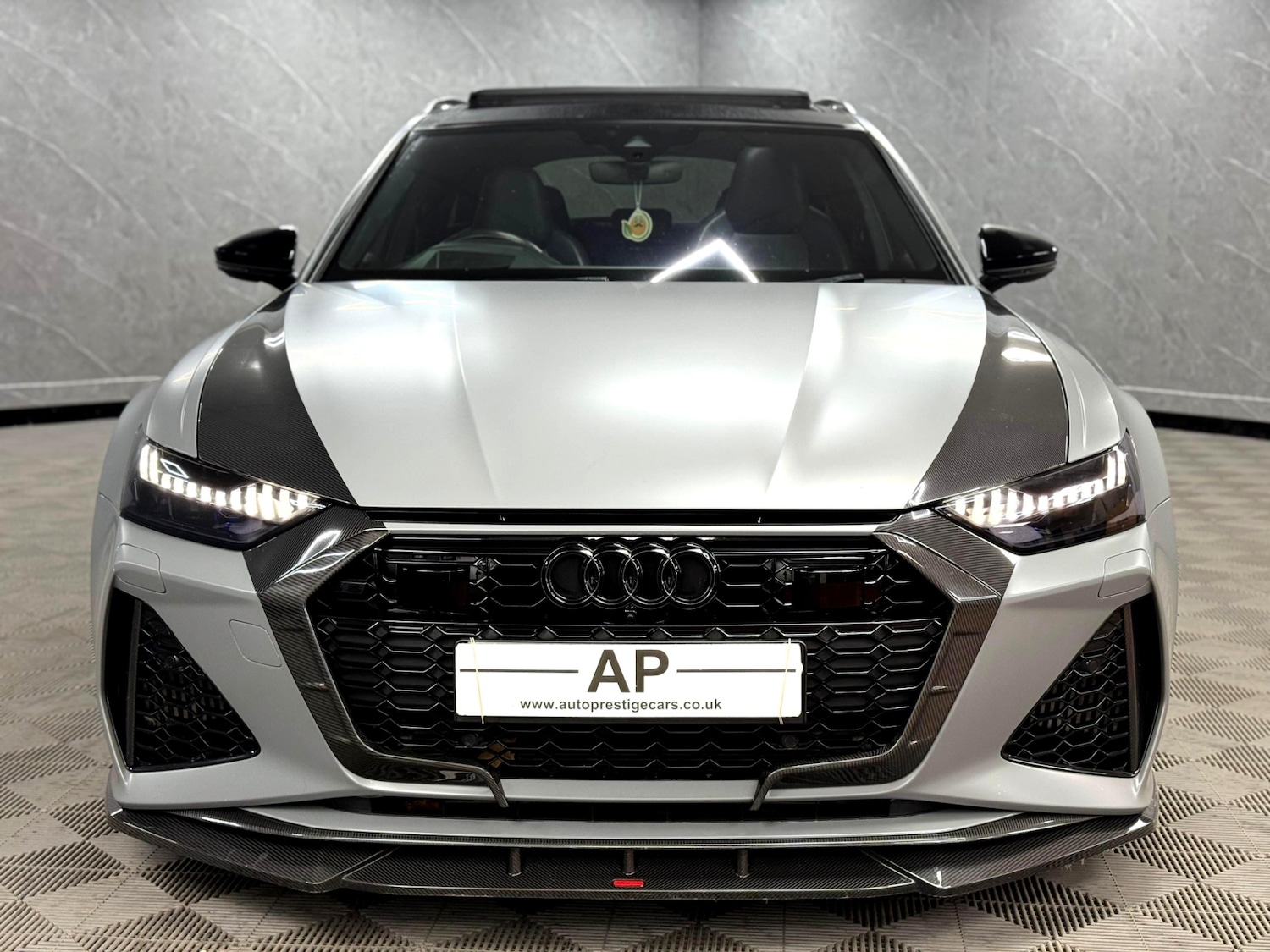 Used Audi RS6 2021 for sale - 76527459: Photo 3