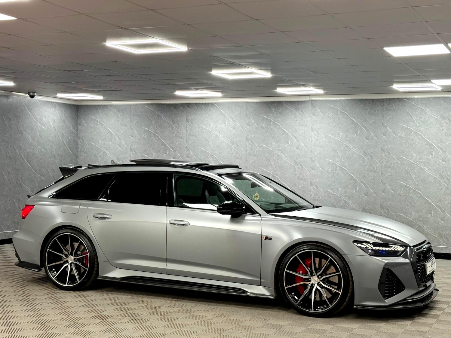 Used Audi RS6 2021 for sale - 76527459: Photo 40