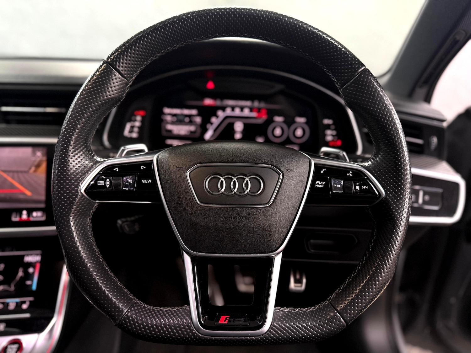 Used Audi RS6 2021 for sale - 76527459: Photo 46