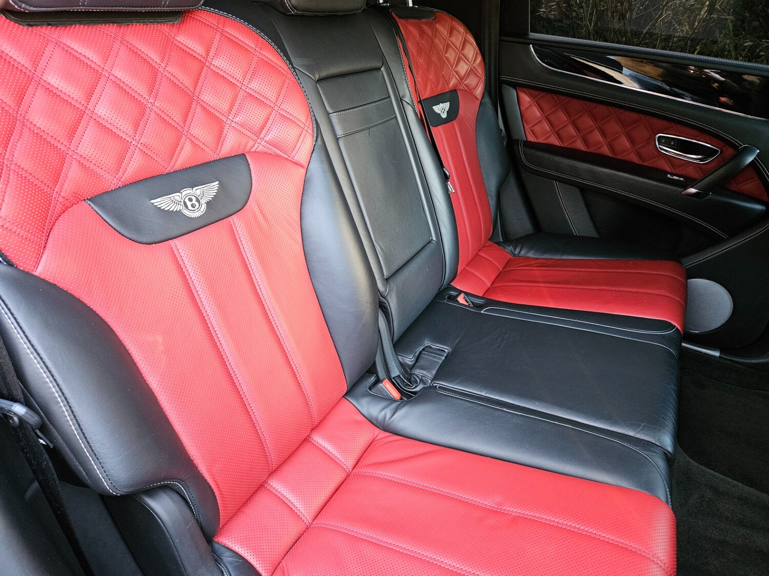 Used Bentley Bentayga 2018 for sale - 77093964: Photo 10