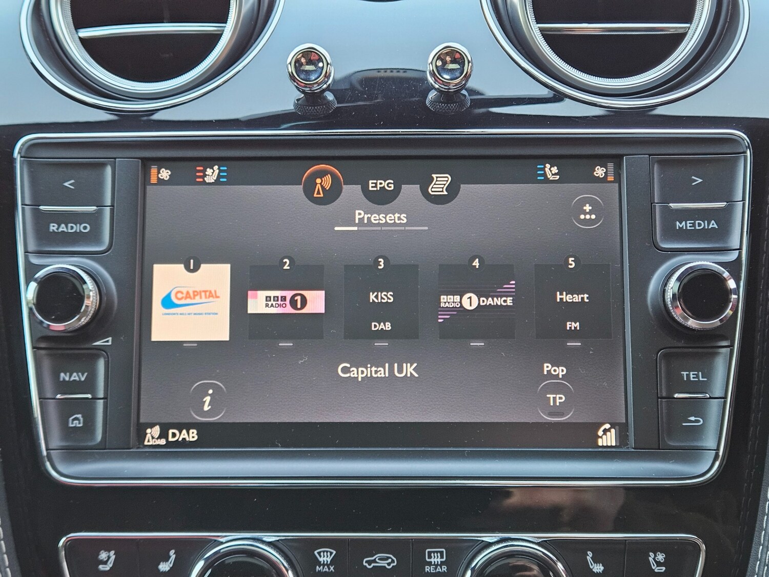 Used Bentley Bentayga 2018 for sale - 77093964: Photo 24