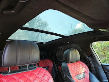 Used Bentley Bentayga 2018 for sale - 77093964: Photo