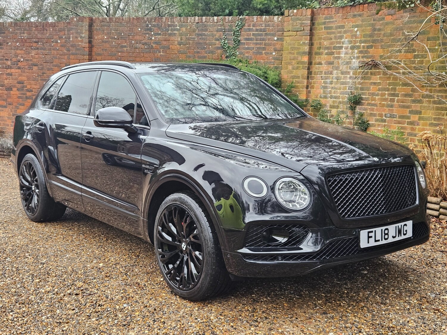 Used Bentley Bentayga 2018 for sale - 77093964: Photo 32