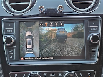 Used Bentley Bentayga 2018 for sale - 77093964: Photo