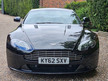Used Aston Martin Vantage 2012 for sale - 78508089: Photo