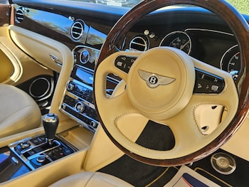 Used Bentley Mulsanne 2011 for sale - 78370348: Photo