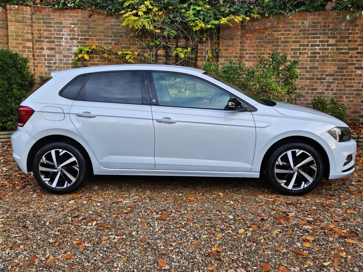 Used Volkswagen Polo 2018 for sale - 76879560: Photo 11