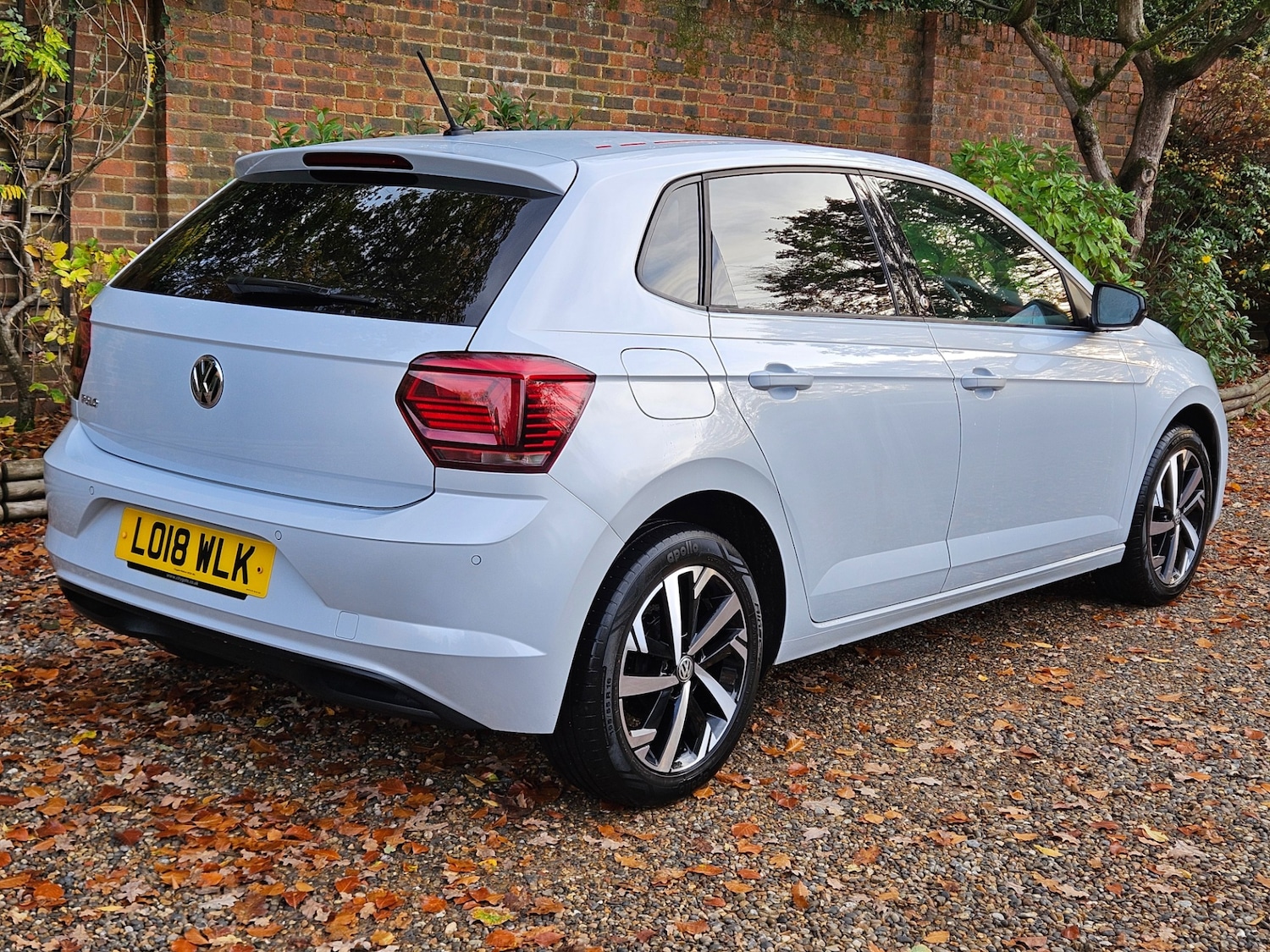 Used Volkswagen Polo 2018 for sale - 76879560: Photo 2