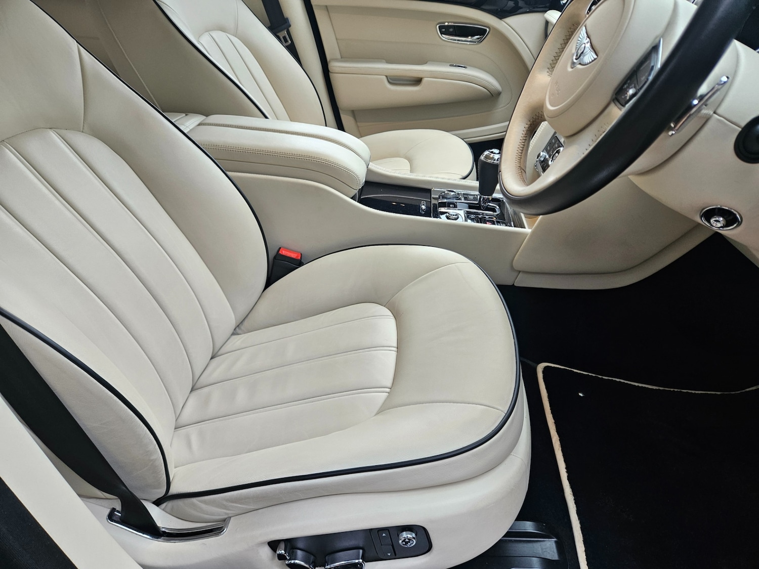 Used Bentley Mulsanne 2012 for sale - 77151352: Photo 29