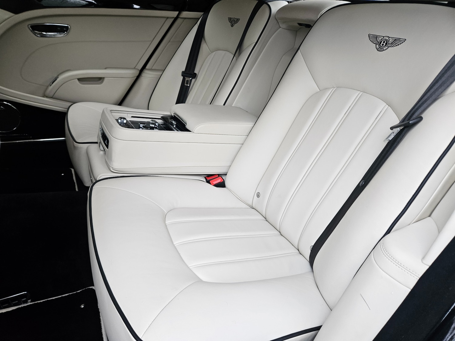 Used Bentley Mulsanne 2012 for sale - 77151352: Photo 37