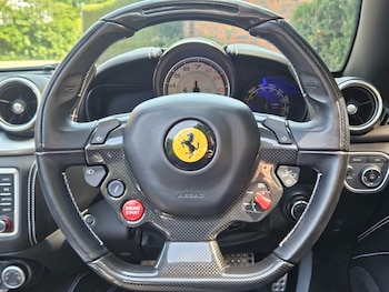Used Ferrari California 2016 for sale - 79137128: Photo