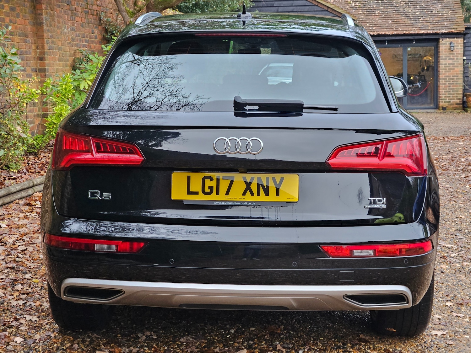 Used Audi Q5 2017 for sale - 76919799: Photo 24