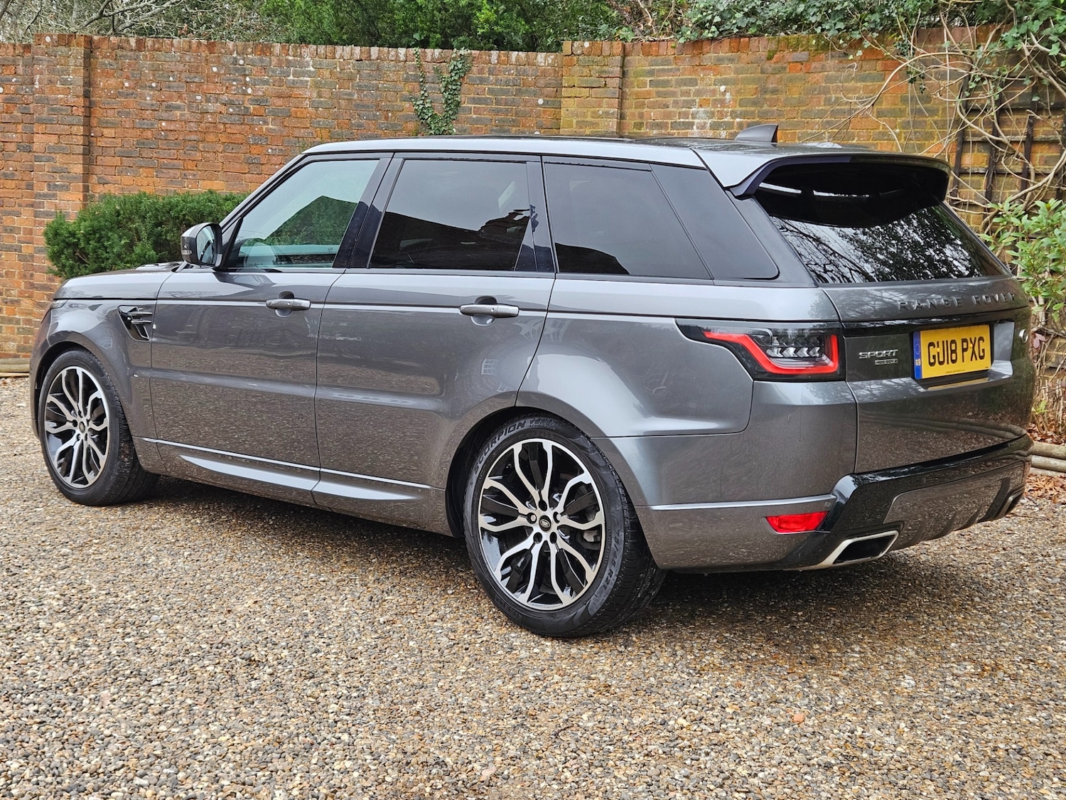 Used Land Rover Range Rover Sport 2018 for sale - 77068991: Photo 2