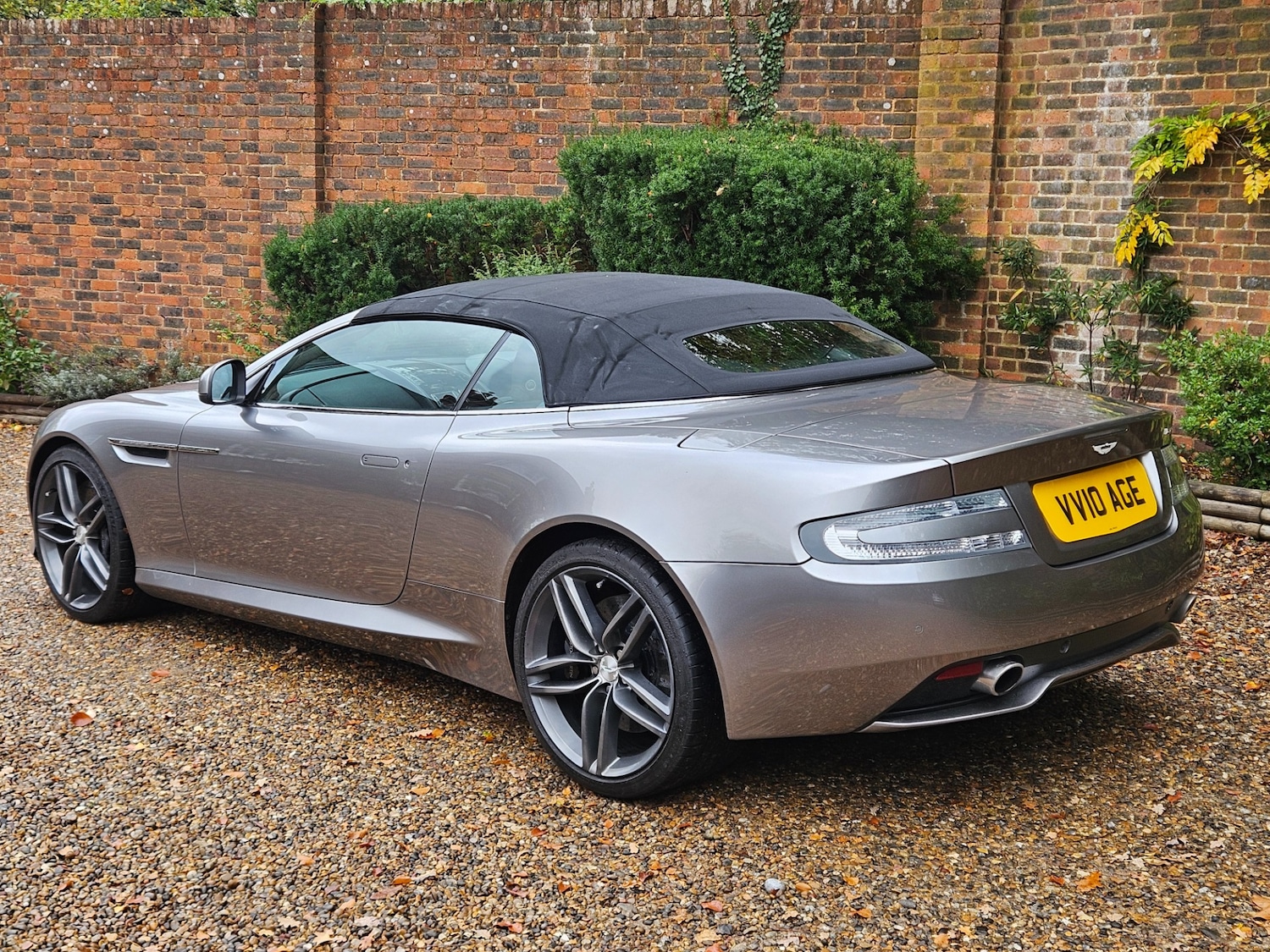 Used Aston Martin Virage 2012 for sale - 76879626: Photo 10