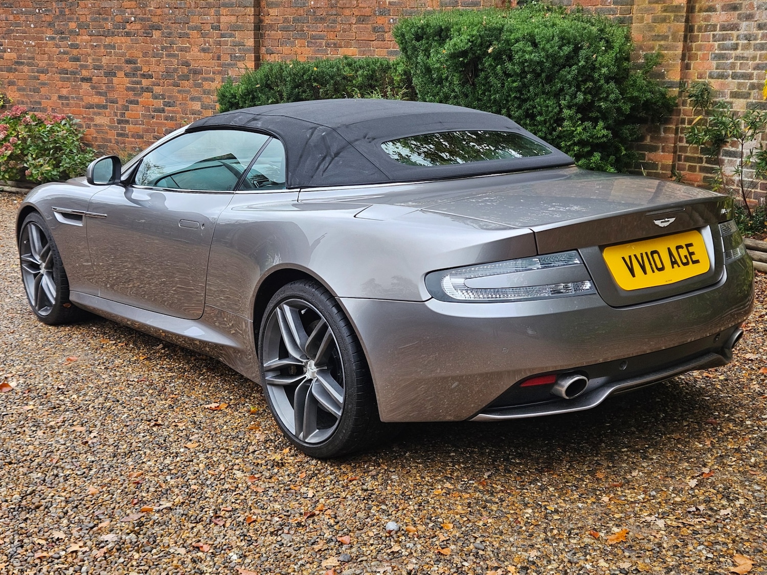 Used Aston Martin Virage 2012 for sale - 76879626: Photo 11