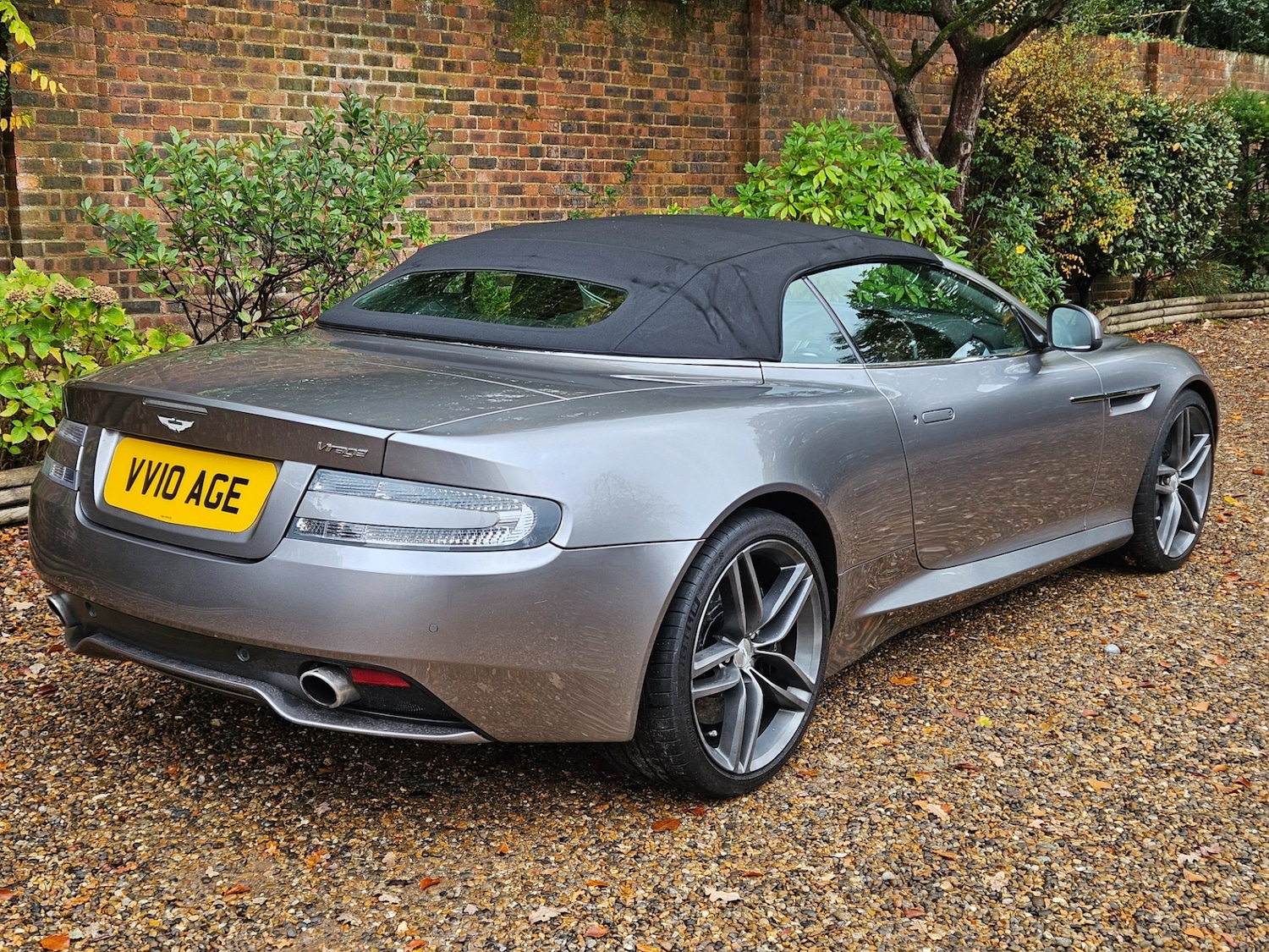 Used Aston Martin Virage 2012 for sale - 76879626: Photo 15