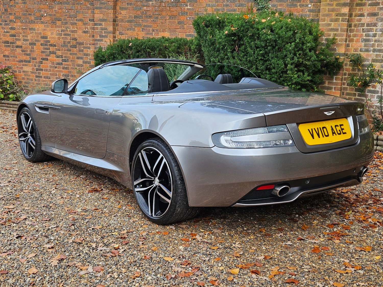Used Aston Martin Virage 2012 for sale - 76879626: Photo 28