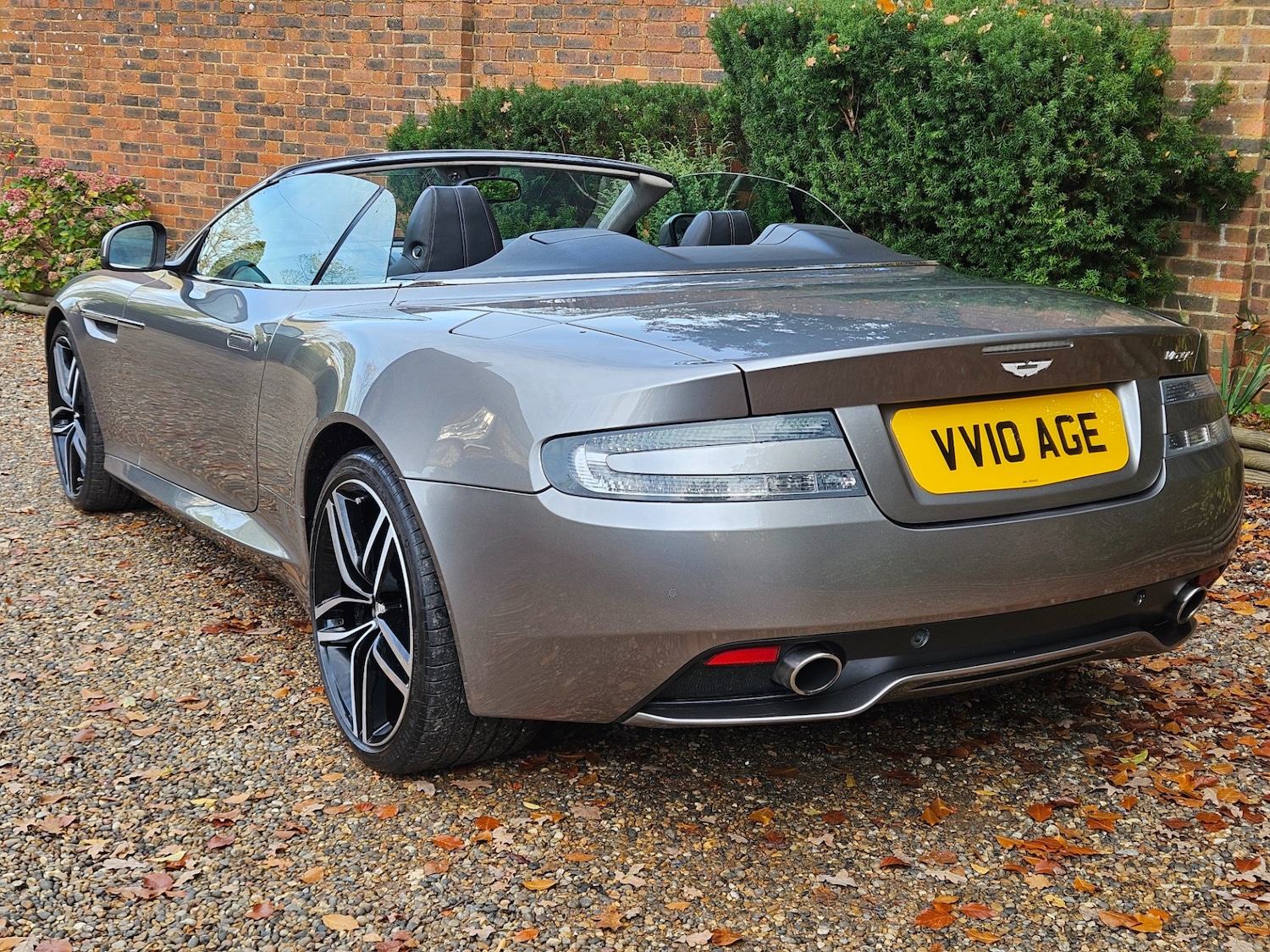 Used Aston Martin Virage 2012 for sale - 76879626: Photo 29