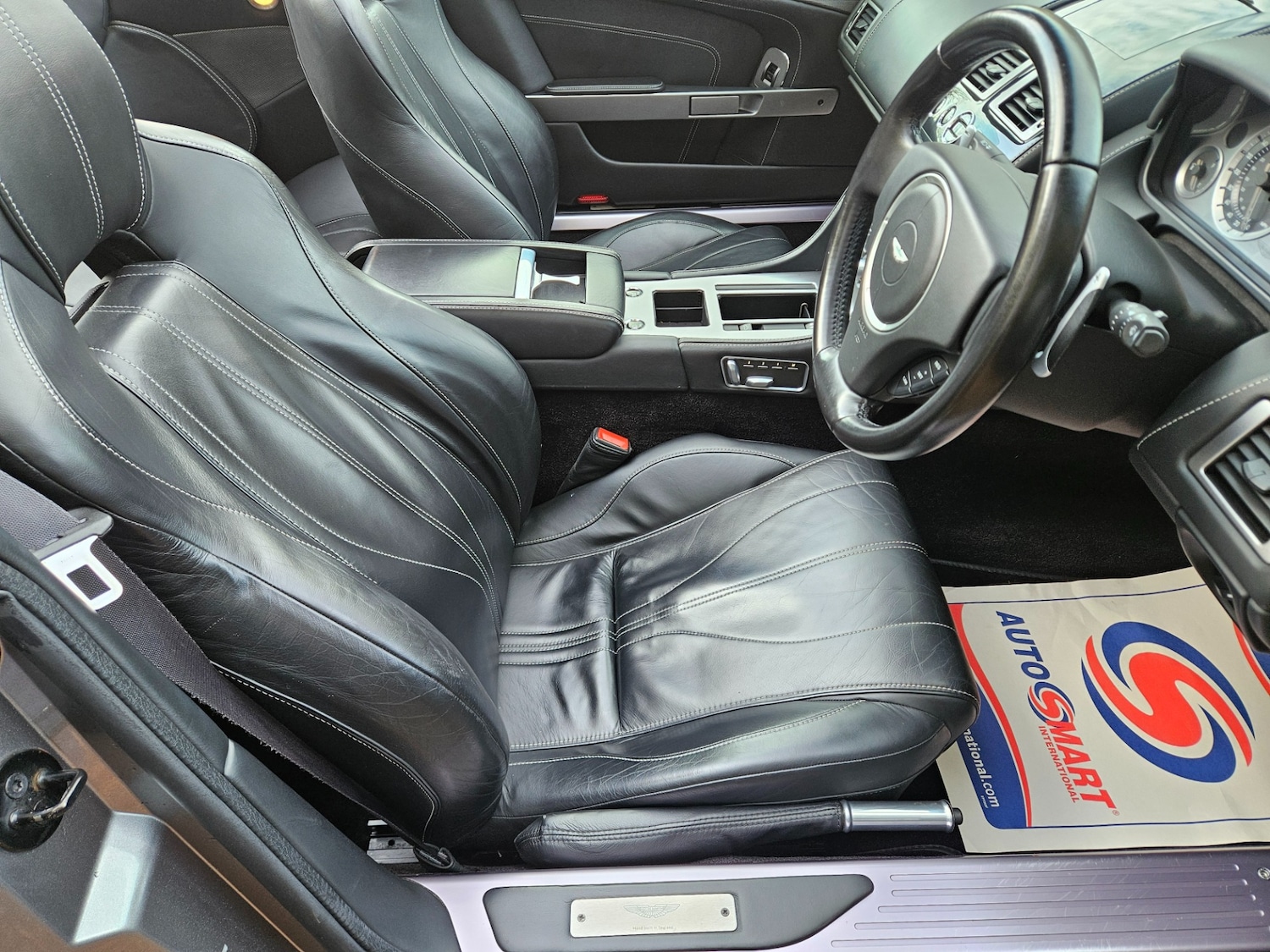 Used Aston Martin Virage 2012 for sale - 76879626: Photo 37