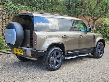 Used Land Rover Defender 2021 for sale - 78339960: Photo