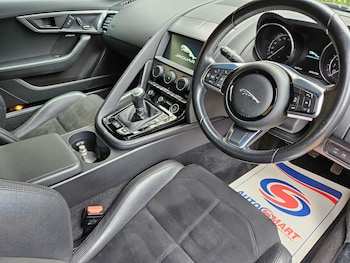 Used Jaguar F-Type 2018 for sale - 77687854: Photo