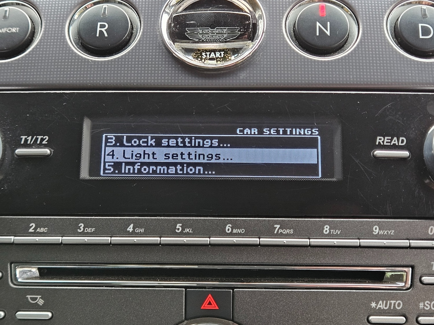 Used Aston Martin Vantage 2012 for sale - 77789921: Photo 35