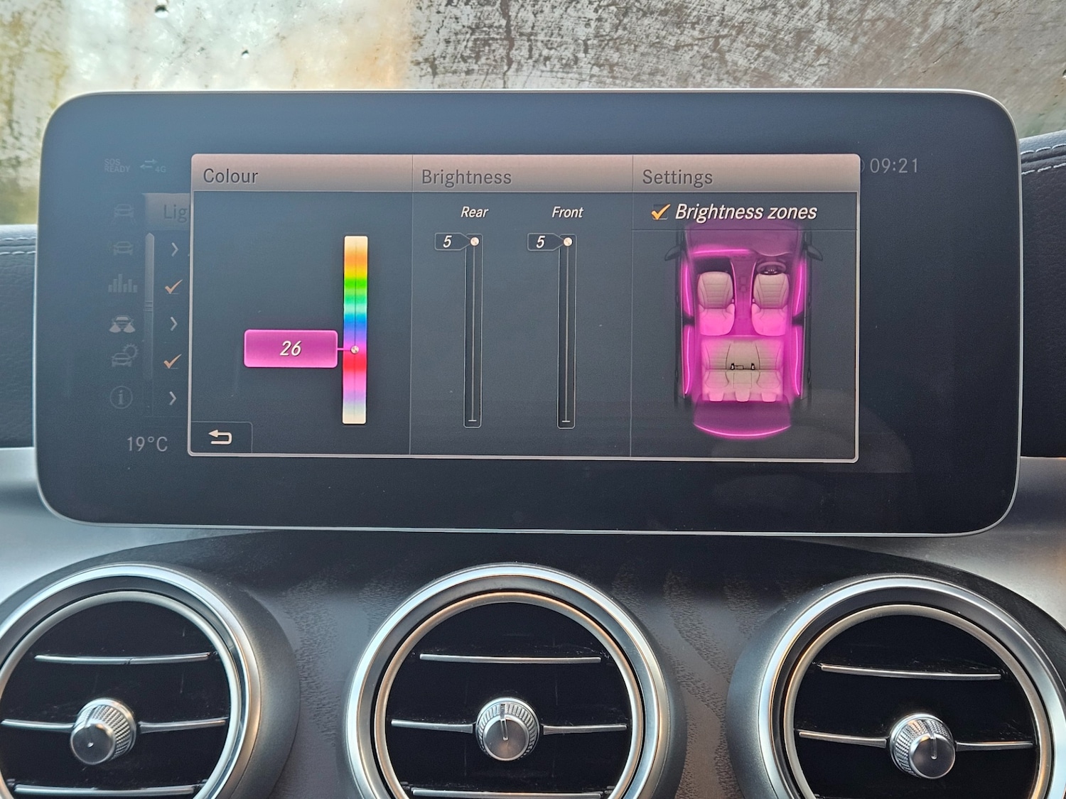 Used Mercedes-Benz C Class 2021 for sale - 76893001: Photo 38