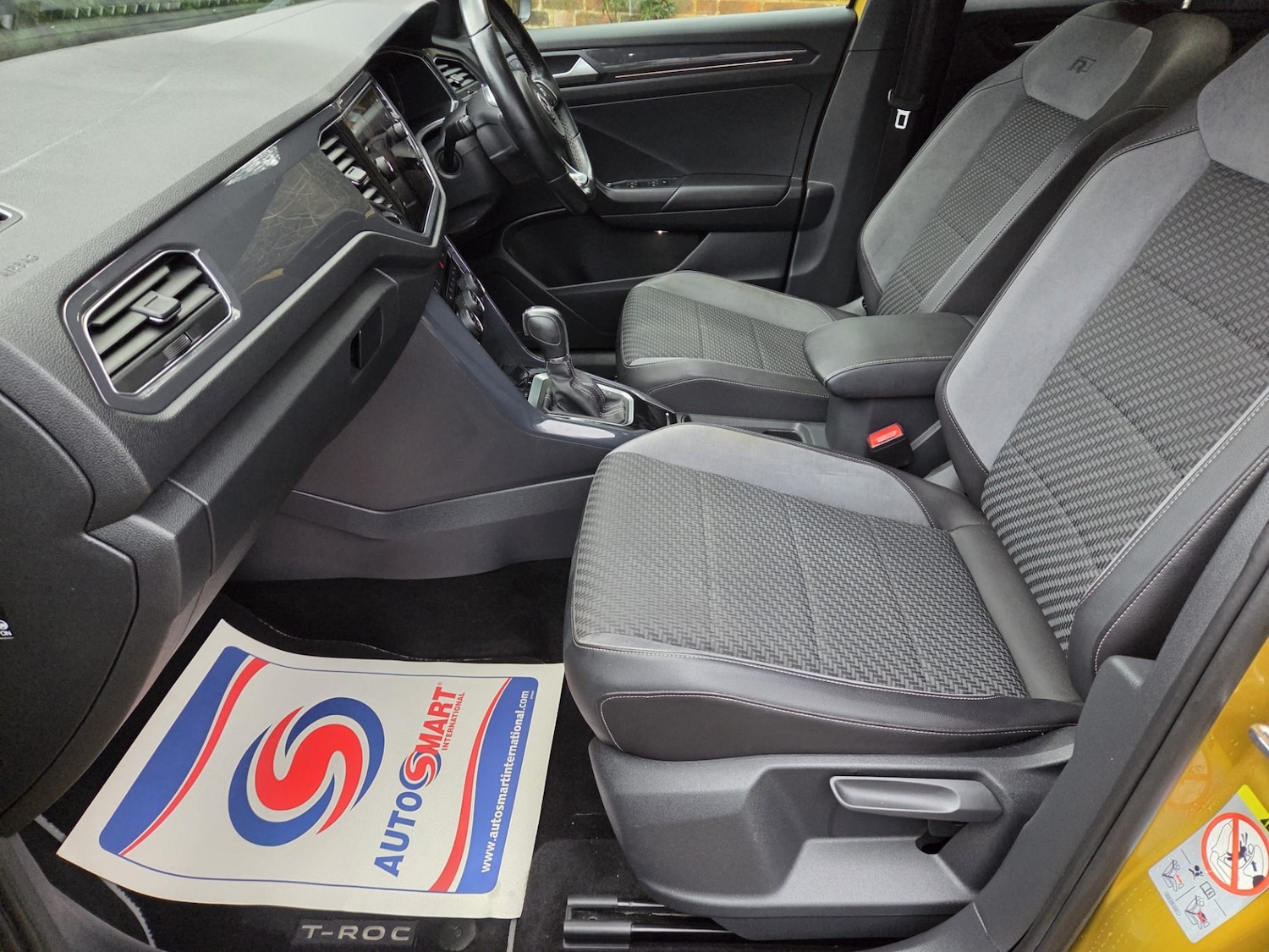 Used Volkswagen T-Roc 2018 for sale - 77180327: Photo 26