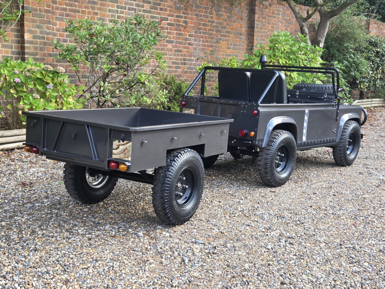 Used Land Rover Defender for sale - 75910694: Photo 10