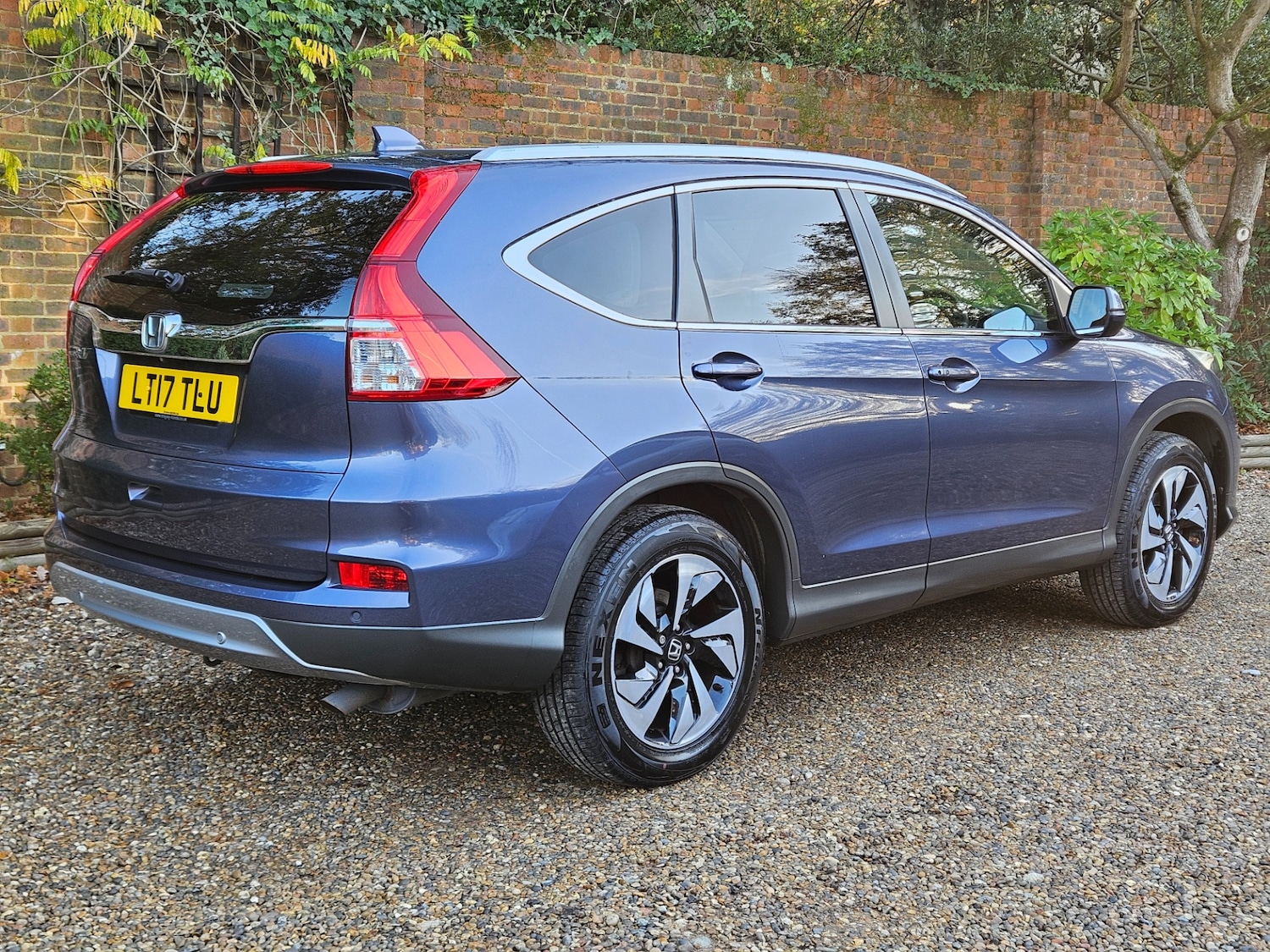 Used Honda CR-V 2017 for sale - 76879745: Photo 26