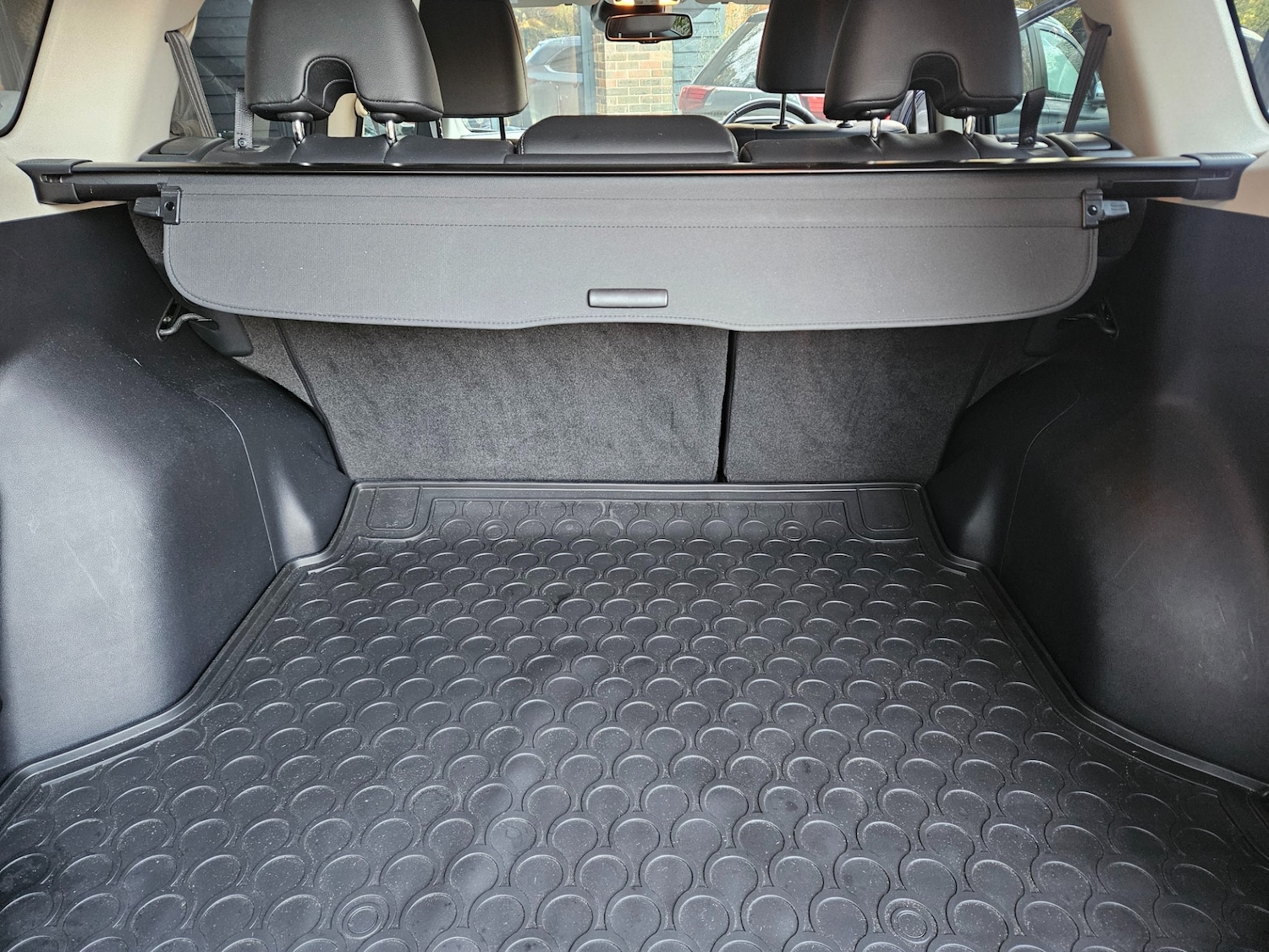 Used Honda CR-V 2017 for sale - 76879745: Photo 32