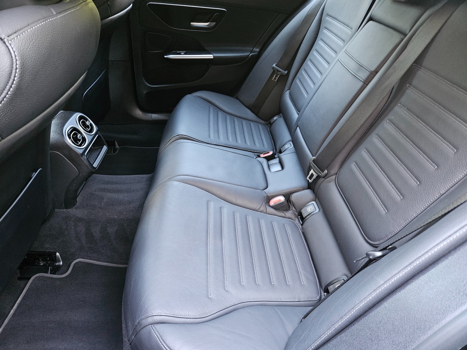 Used Mercedes-Benz C Class 2022 for sale - 77818527: Photo 20