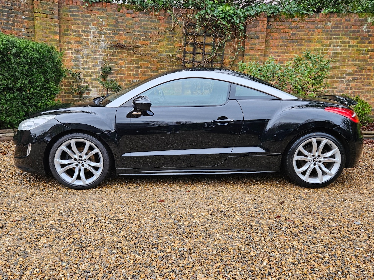 Used Peugeot RCZ 2012 for sale - 77282667: Photo 24