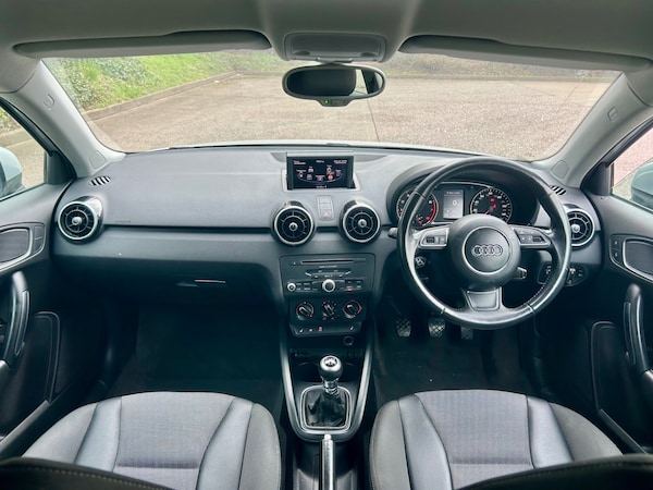 Used Audi A1 2011 for sale - 73890131: Photo 10