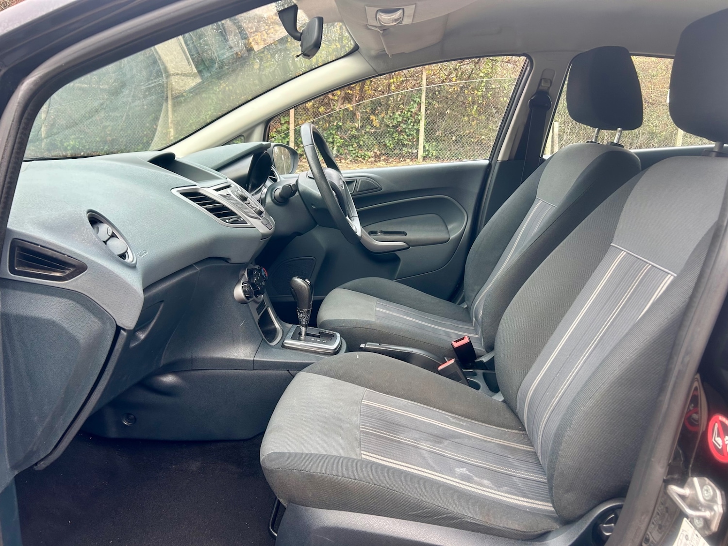 Used Ford Fiesta 2010 for sale - 76594938: Photo 11