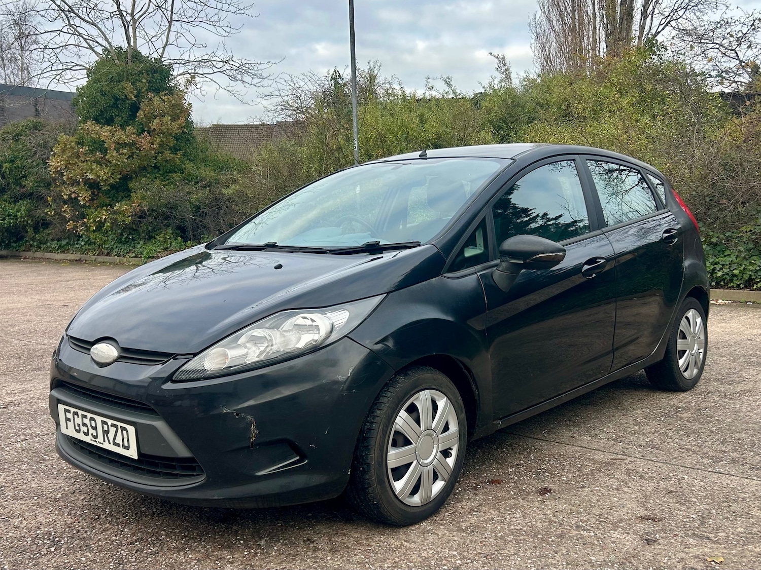 Used Ford Fiesta 2010 for sale - 76594938: Photo 4