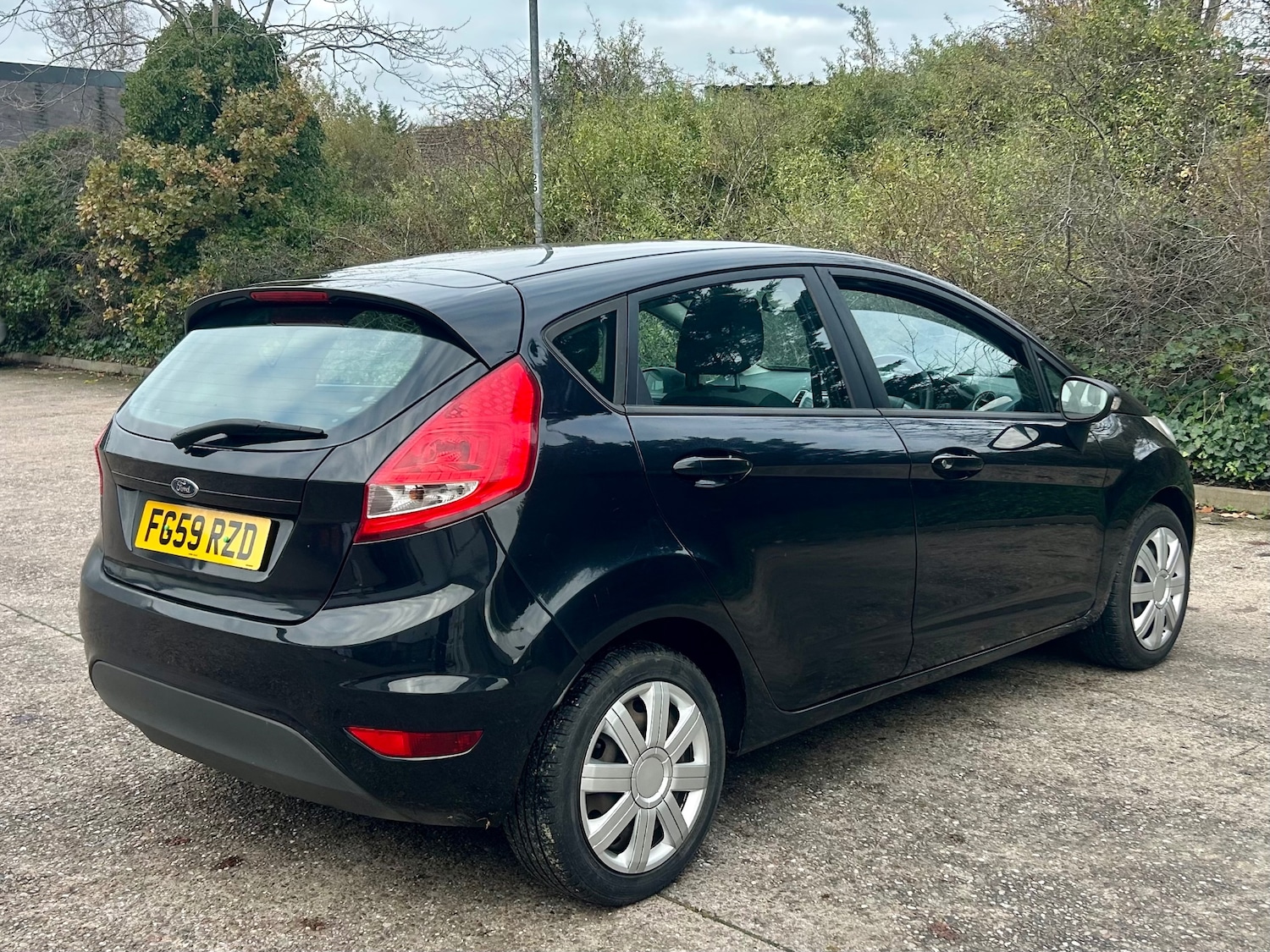 Used Ford Fiesta 2010 for sale - 76594938: Photo 5