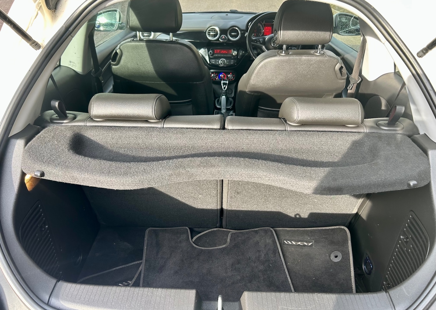 Used Vauxhall ADAM 2015 for sale - 77201504: Photo 14